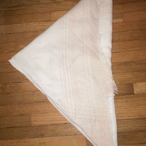 Lauren Conrad Cream Blanket Scarf Worn 1x
